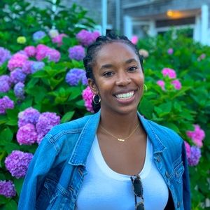 Meet your Posher, Perri